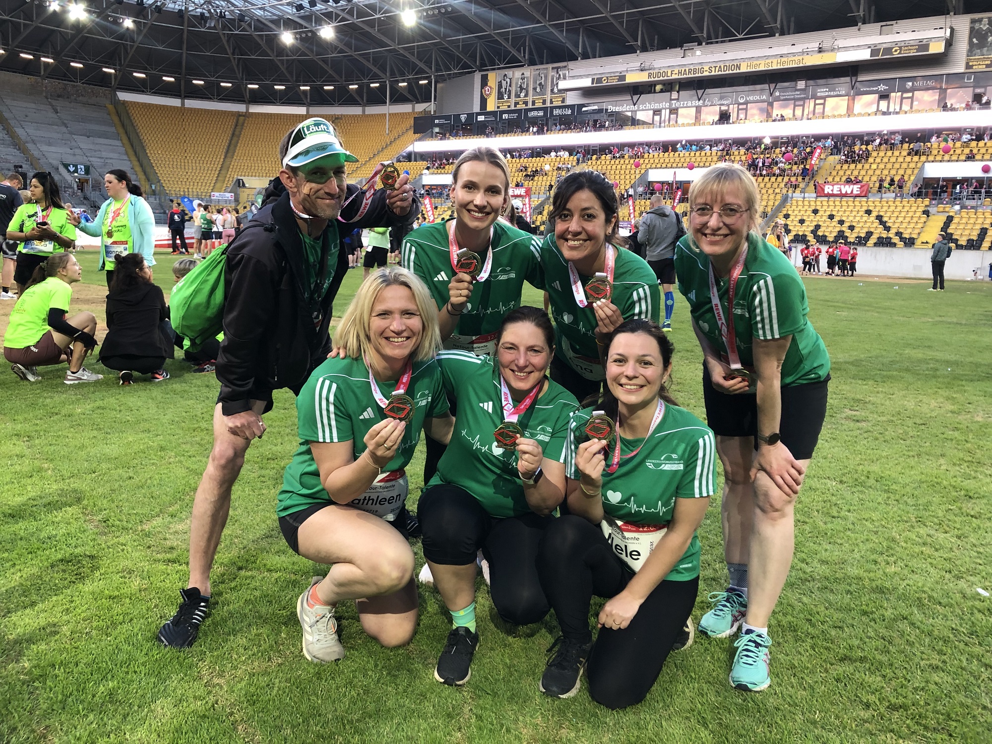 Gruppenbild Rewe Team Challenge