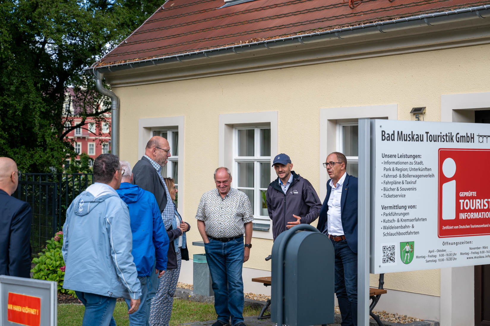 letzte Station der Sommertour: die Touristinformation in Bad Muskau