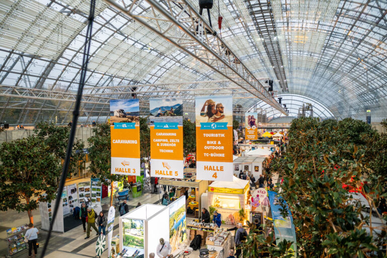 Große Halle der Messe Leipzig