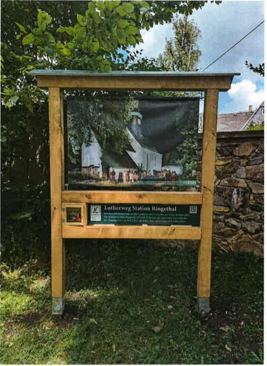 Informationstafel mit Stempelstelle am Lutherweg in Ringethal